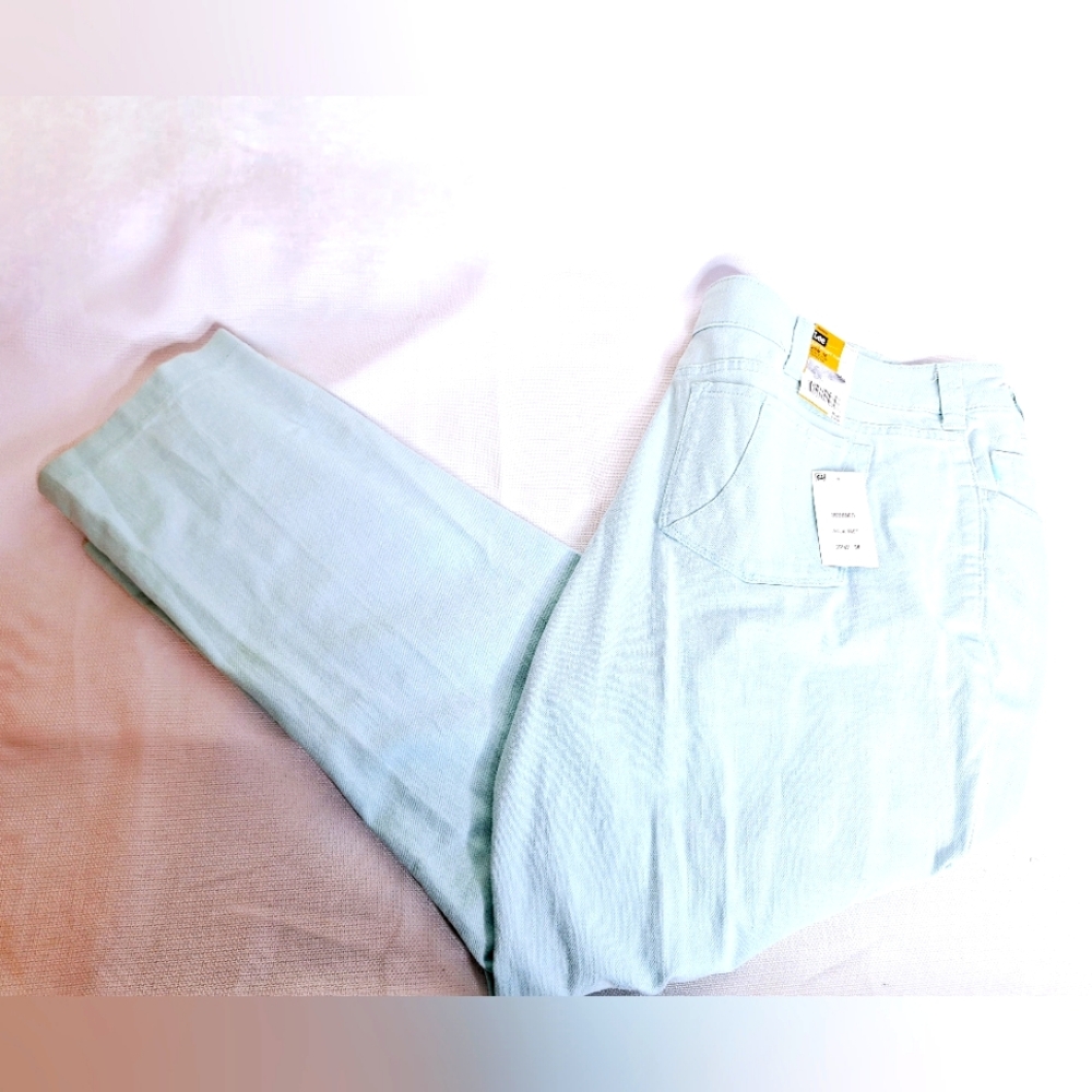 NWT Lee brand "The Thin Mint" Plus-size preppy, cropped, summer,  jeans.